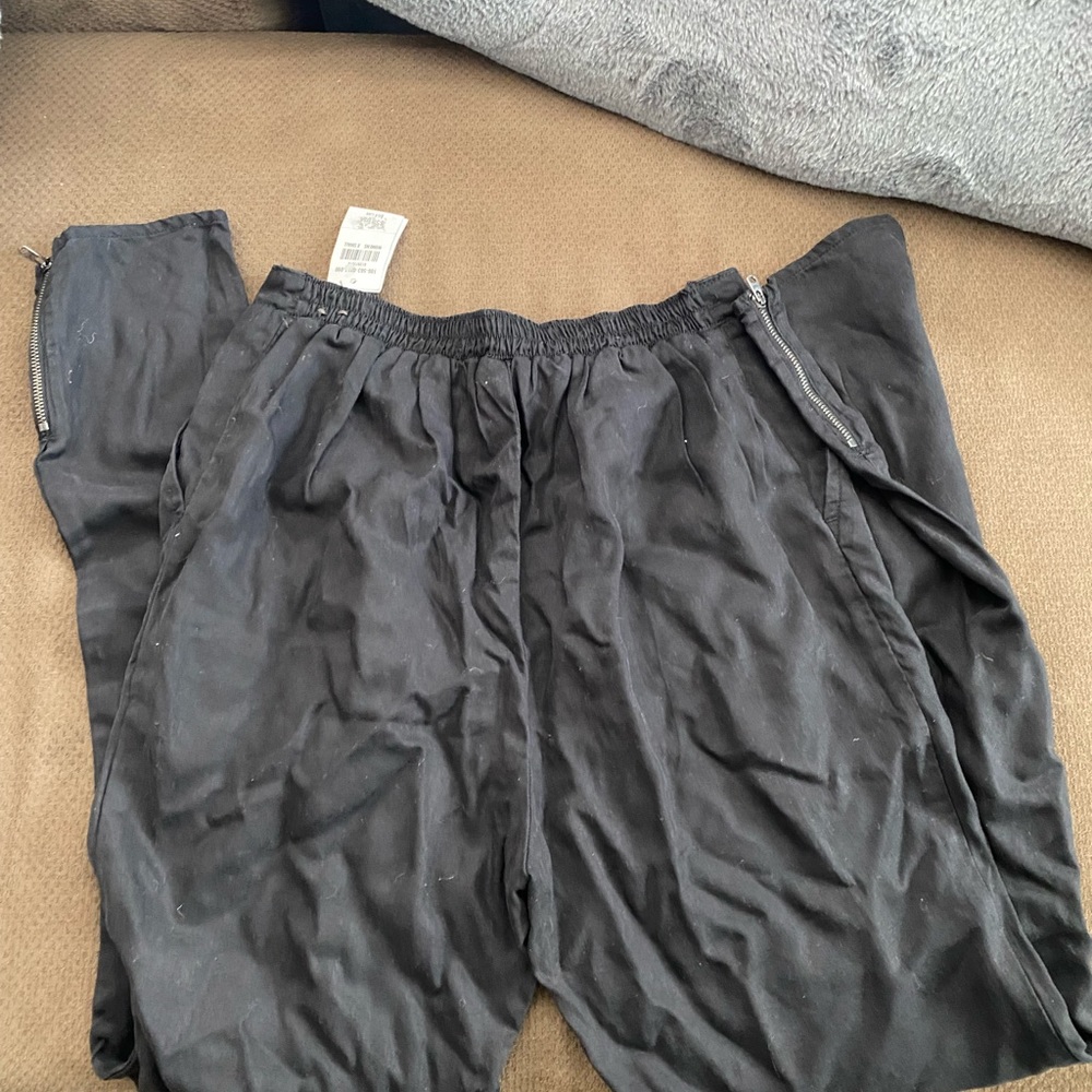 Brand new Abercrombie joggers